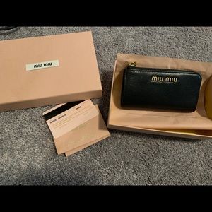 Miu miu key holder 90% new